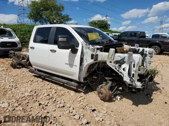 ✅ 2020 Chevrolet Silverado 2500HD Work Truck • VIN: 1GC4WLE75LF157550 • Lot: 70828935. Listed on Copart with Not provided. Free auction sales archive from the USA and detailed vehicle history report at DreamBid. Image 4.