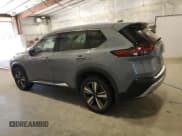 ✅ 2023 Nissan Rogue Platinum • VIN: JN8BT3DD7PW321530 • Lot: 69505295. Wystawiony na Copart z przebiegiem 26 040 mil. Bezpłatny archiwum sprzedaży aukcyjnych z USA i szczegółowy raport historii pojazdu na DreamBid. Zdjęcie 2.