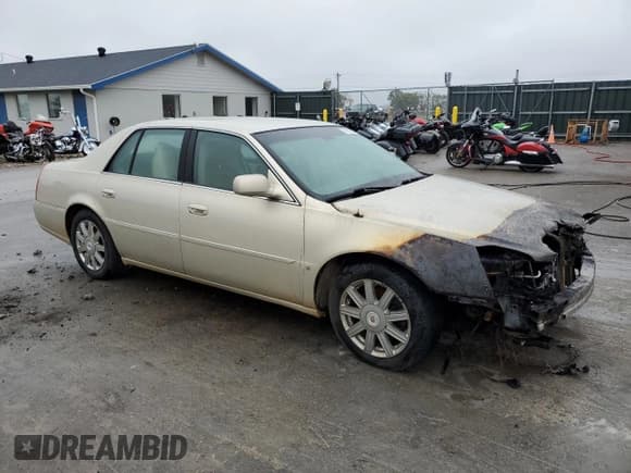 ✅ 2007 Cadillac DTS Luxury I • VIN: 1G6KD57Y27U209672 • Лот: 89812665. Опубликован ранее на Copart с пробегом Не указан. Бесплатный доступ к архиву аукционных продаж из США и подробный отчёт об истории автомобиля на DreamBid. Изображение 4.