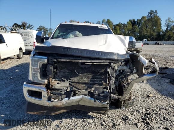 ✅ 2017 Ford F-250 Lariat • VIN: 1FT7W2BT8HED25560 • Lot: 89728525. Wystawiony na Copart z przebiegiem 191 841 mil. Bezpłatny archiwum sprzedaży aukcyjnych z USA i szczegółowy raport historii pojazdu na DreamBid. Zdjęcie 5.