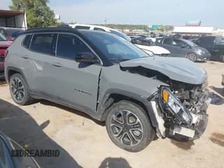 ✅ 2024 Jeep Compass Limited • VIN: 3C4NJDCN5RT581917 • Lot: 43504613. Wystawiony na IAAI z przebiegiem 56 081 mil. Bezpłatny archiwum sprzedaży aukcyjnych z USA i szczegółowy raport historii pojazdu na DreamBid. Zdjęcie 1.