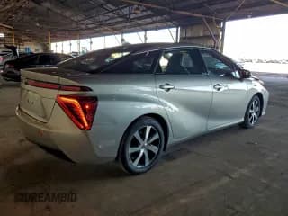 ✅ 2017 Toyota Mirai • VIN: JTDBVRBD9HA003452 • Lot: 94504225. Wystawiony na Copart z przebiegiem 31 888 mil. Bezpłatny archiwum sprzedaży aukcyjnych z USA i szczegółowy raport historii pojazdu na DreamBid. Zdjęcie 3.