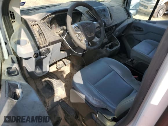 ✅ 2019 Ford Transit • VIN: 1FTYE9ZM1KKA47589 • Lot: 51067715. Wystawiony na Copart z przebiegiem 260 018 mil. Bezpłatny archiwum sprzedaży aukcyjnych z USA i szczegółowy raport historii pojazdu na DreamBid. Zdjęcie 8.