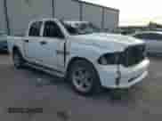 2013 Ram 1500 Express z VIN 1C6RR6KT1DS722537, wystawiony jako Copart lot #81500105 z przebiegiem Nie podano mil oraz Szkoda całkowita • Salvage title. Historia ofert i sprzedaży dostępna na DreamBid. Obrazek 4.