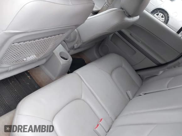 ✅ 2008 Chevrolet HHR LT • VIN: 3GNDA53P78S612258 • Lot: 41439527. Listed on IAAI with 207,471 mi. Free auction sales archive from the USA and detailed vehicle history report at DreamBid. Image 8.