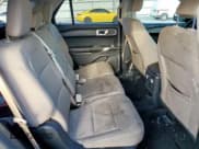 ✅ 2021 Ford Explorer • VIN: 1FMSK7BH1MGA81758 • Lot: 81932355. Wystawiony na Copart z przebiegiem 80 275 mil. Bezpłatny archiwum sprzedaży aukcyjnych z USA i szczegółowy raport historii pojazdu na DreamBid. Zdjęcie 10.