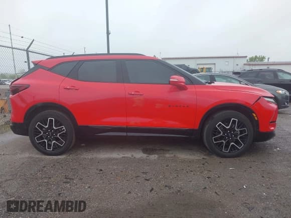 ✅ 2023 Chevrolet Blazer RS • VIN: 3GNKBKRS8PS155103 • Lot: 42231530. Listed on IAAI with 21,751 mi. Free auction sales archive from the USA and detailed vehicle history report at DreamBid. Image 13.
