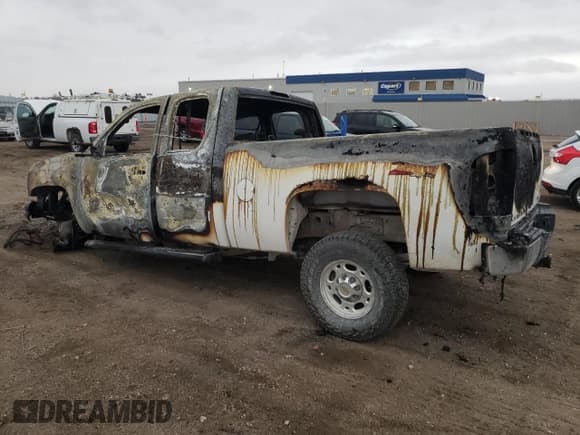 ✅ 2009 Chevrolet Silverado 2500HD LT • VIN: 1GCHK59K19E100686 • Lot: 78192434. Wystawiony na Copart z przebiegiem Nie podano. Bezpłatny archiwum sprzedaży aukcyjnych z USA i szczegółowy raport historii pojazdu na DreamBid. Zdjęcie 2.