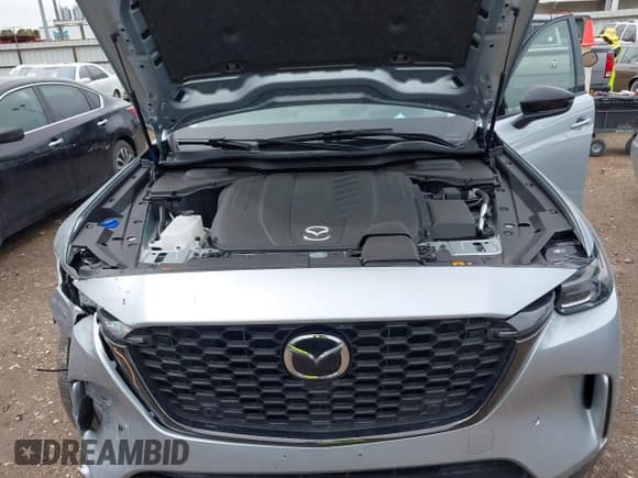 ✅ 2025 Mazda CX-90 Premium Sport • VIN: JM3KKCHDXS1229236 • Lot: 42502495. Wystawiony na IAAI z przebiegiem 3 763 mil. Bezpłatny archiwum sprzedaży aukcyjnych z USA i szczegółowy raport historii pojazdu na DreamBid. Zdjęcie 10.