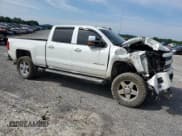 ✅ 2017 Chevrolet Silverado 2500HD LT • VIN: 1GC1KVEY8HF241842 • Lot: 60222555. Wystawiony na Copart z przebiegiem 132 131 mil. Bezpłatny archiwum sprzedaży aukcyjnych z USA i szczegółowy raport historii pojazdu na DreamBid. Zdjęcie 4.