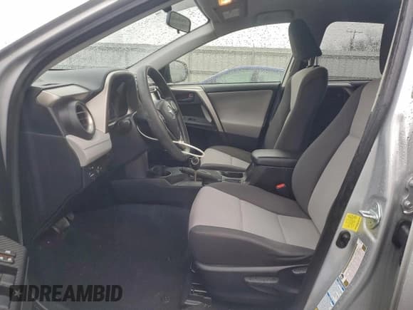 ✅ 2015 Toyota RAV4 LE • VIN: JTMBFREV0FD127073 • Lot: 95066585. Listed on Copart with 225,423 mi. Free auction sales archive from the USA and detailed vehicle history report at DreamBid. Image 7.