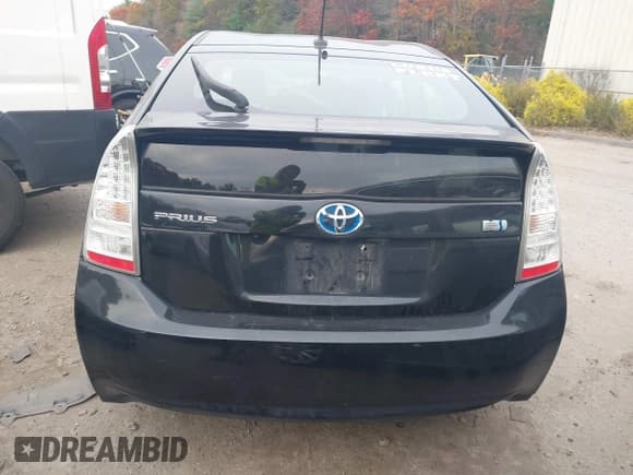 ✅ 2011 Toyota Prius I • VIN: JTDKN3DU2B0319296 • Lot: 43571288. Listed on IAAI with 338,750 mi. Free auction sales archive from the USA and detailed vehicle history report at DreamBid. Image 17.