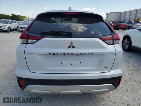 ✅ 2024 Mitsubishi Eclipse Cross SE • VIN: JA4ATWAA1RZ003224 • Lot: 57917535. Listed on Copart with 32,883 mi. Free auction sales archive from the USA and detailed vehicle history report at DreamBid. Image 6.