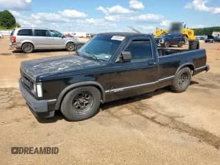 1992 Chevrolet S-10 with VIN 1GCCS14Z3N8186857, listed as a Copart auction lot 81868155 with 146,139 mi miles and Salvage title. Bid and sale history available at DreamBid. Image 1.