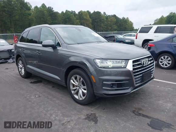✅ 2019 Audi Q7 Premium Plus • VIN: WA1LAAF76KD038052 • Lot: 43327608. Listed on IAAI with 54,851 mi. Free auction sales archive from the USA and detailed vehicle history report at DreamBid. Image 1.