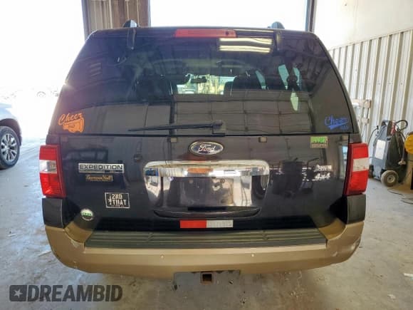 ✅ 2013 Ford Expedition Max XLT • VIN: 1FMJK1J58DEF51991 • Lot: 85290455. Wystawiony na Copart z przebiegiem 208 362 mil. Bezpłatny archiwum sprzedaży aukcyjnych z USA i szczegółowy raport historii pojazdu na DreamBid. Zdjęcie 6.