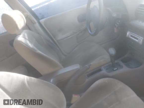 ✅ 1996 Saturn SL • VIN: 1G8ZK527XTZ254110 • Lot: 43719568. Listed on IAAI with 196,706 mi. Free auction sales archive from the USA and detailed vehicle history report at DreamBid. Image 5.