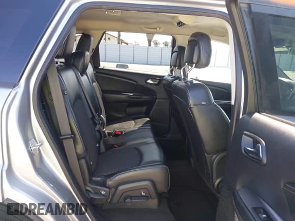 ✅ 2017 Dodge Journey Crossroad Plus • VIN: 3C4PDCGB1HT702192 • Лот: 42293317. Опубликован ранее на IAAI с пробегом 114 658 миль. Бесплатный доступ к архиву аукционных продаж из США и подробный отчёт об истории автомобиля на DreamBid. Изображение 8.