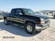 ✅ 2003 Chevrolet Silverado 2500HD LS • VIN: 1GCHC29183E114983 • Lot: 75506984. Wystawiony na Copart z przebiegiem 148 474 mil. Bezpłatny archiwum sprzedaży aukcyjnych z USA i szczegółowy raport historii pojazdu na DreamBid. Zdjęcie 11.