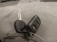 ✅ 2004 Toyota Camry XLE • VIN: 4T1BE32K74U790658 • Лот: 43116665. Опубликован ранее на IAAI с пробегом 246 808 миль. Бесплатный доступ к архиву аукционных продаж из США и подробный отчёт об истории автомобиля на DreamBid. Изображение 11.