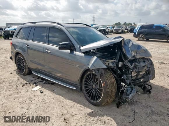 ✅ 2017 Mercedes-Benz GLS 63 AMG • VIN: 4JGDF7FE0HA978754 • Lot: 60835855. Listed on Copart with 83,700 mi. Free auction sales archive from the USA and detailed vehicle history report at DreamBid. Image 4.