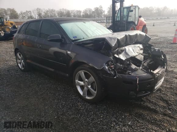 ✅ 2006 Audi A3 Premium • VIN: WAUNF78P26A002394 • Lot: 79844314. Wystawiony na Copart z przebiegiem 182 853 mil. Bezpłatny archiwum sprzedaży aukcyjnych z USA i szczegółowy raport historii pojazdu na DreamBid. Zdjęcie 4.