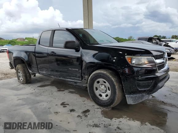 ✅ 2018 Chevrolet Colorado 2WD Work Truck • VIN: 1GCHSBEAXJ1324305 • Лот: 69388804. Опубликован ранее на Copart с пробегом 102 263 миль. Бесплатный доступ к архиву аукционных продаж из США и подробный отчёт об истории автомобиля на DreamBid. Изображение 4.