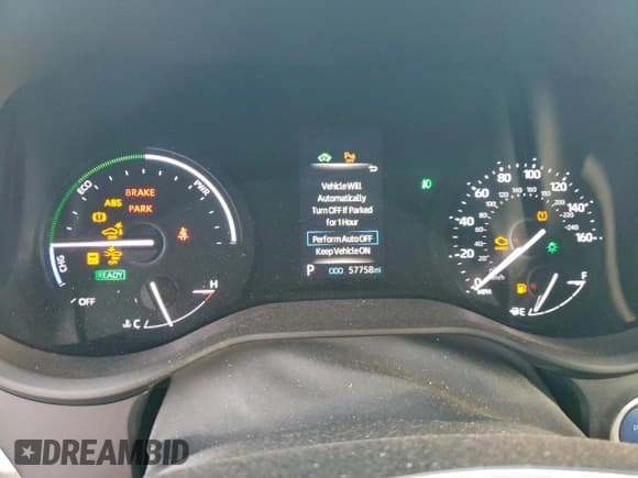 ✅ 2022 Toyota Sienna XLE • VIN: 5TDYRKEC6NS127038 • Lot: 96519105. Listed on Copart with 57,758 mi. Free auction sales archive from the USA and detailed vehicle history report at DreamBid. Image 9.