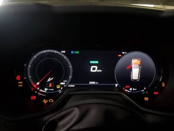 2024 Dodge Hornet R/T z VIN ZACPDFCW6R3A33668, wystawiony jako Copart lot #66370315 z przebiegiem 22 668 mil mil oraz Czysty tytuł • Clean title. Historia ofert i sprzedaży dostępna na DreamBid. Obrazek 9.