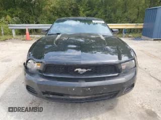 ✅ 2012 Ford Mustang V6 • VIN: 1ZVBP8AM6C5239352 • Lot: 80345975. Listed on Copart with 149,487 mi. Free auction sales archive from the USA and detailed vehicle history report at DreamBid. Image 5.