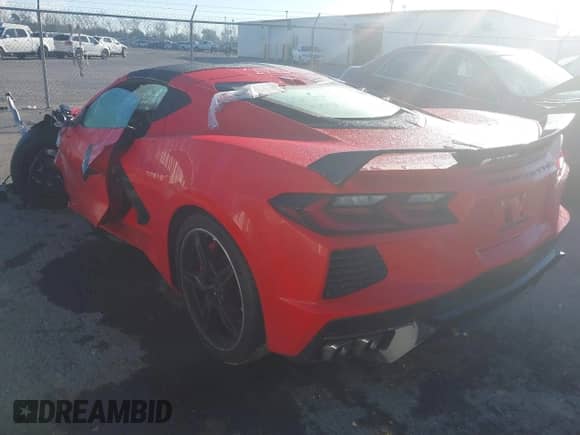 2021 Chevrolet Corvette 2LT с VIN 1G1YB2D41M5116427, выставлен на аукционе IAAI как лот 41137922 с пробегом 9 316 миль миль и . История ставок и продаж доступна на DreamBid. Изображение 3.