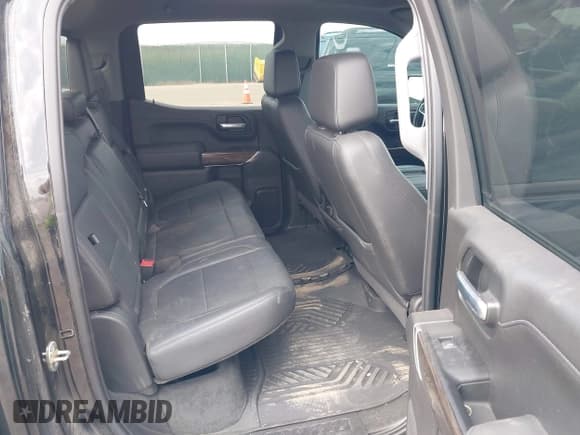 ✅ 2020 Chevrolet Silverado 1500 RST • VIN: 3GCUYEEL1LG307428 • Lot: 43101551. Listed on IAAI with 85,231 mi. Free auction sales archive from the USA and detailed vehicle history report at DreamBid. Image 8.