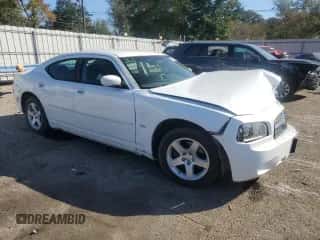 2010 Dodge Charger SXT с VIN 2B3CA3CV3AH307678, выставлен на аукционе Copart как лот 76708794 с пробегом 185 873 миль миль и Списание • Salvage title. История ставок и продаж доступна на DreamBid. Изображение 4.