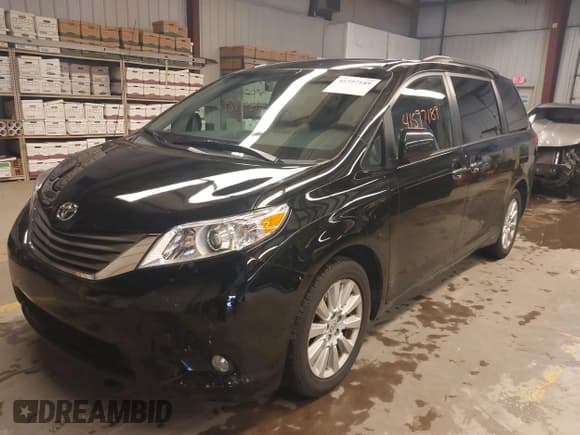 ✅ 2013 Toyota Sienna XLE • VIN: 5TDDK3DC0DS067993 • Lot: 41597189. Listed on IAAI with 159,314 mi. Free auction sales archive from the USA and detailed vehicle history report at DreamBid. Image 17.