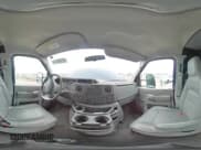 ✅ 2010 Ford Econoline Cargo Commercial • VIN: 1FTNE1EW2ADA56736 • Lot: 82539414. Wystawiony na Copart z przebiegiem 116 603 mil. Bezpłatny archiwum sprzedaży aukcyjnych z USA i szczegółowy raport historii pojazdu na DreamBid. Zdjęcie 13.