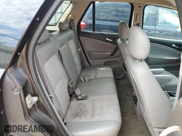 ✅ 2006 Saturn VUE • VIN: 5GZCZ53446S900698 • Lot: 54769045. Wystawiony na Copart z przebiegiem 180 732 mil. Bezpłatny archiwum sprzedaży aukcyjnych z USA i szczegółowy raport historii pojazdu na DreamBid. Zdjęcie 11.