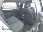 ✅ 2017 Volkswagen Passat S • VIN: 1VWAT7A3XHC031941 • Лот: 43559328. Опубликован ранее на IAAI с пробегом 104 388 миль. Бесплатный доступ к архиву аукционных продаж из США и подробный отчёт об истории автомобиля на DreamBid. Изображение 8.