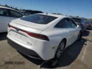 ✅ 2022 Toyota Mirai XLE • VIN: JTDAAAAA4NA006979 • Lot: 63668764. Wystawiony na Copart z przebiegiem Nie podano. Bezpłatny archiwum sprzedaży aukcyjnych z USA i szczegółowy raport historii pojazdu na DreamBid. Zdjęcie 3.