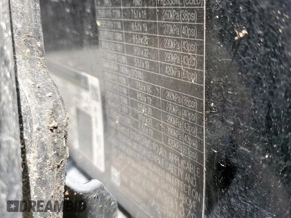 ✅ 2019 Jaguar F-Pace 25t • VIN: SADCS2FX5KA391378 • Lot: 62918735. Listed on Copart with 107,912 mi. Free auction sales archive from the USA and detailed vehicle history report at DreamBid. Image 13.