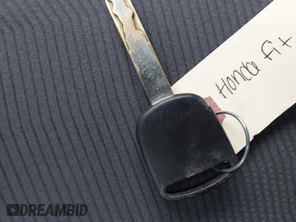 ✅ 2009 Honda Fit • VIN: JHMGE87349S805269 • Лот: 43803812. Опубликован ранее на IAAI с пробегом 237 615 миль. Бесплатный доступ к архиву аукционных продаж из США и подробный отчёт об истории автомобиля на DreamBid. Изображение 11.