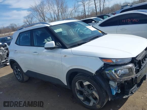 ✅ 2023 Hyundai Venue SEL • VIN: KMHRC8A36PU213913 • Lot: 41819964. Listed on IAAI with 26,551 mi. Free auction sales archive from the USA and detailed vehicle history report at DreamBid. Image 14.