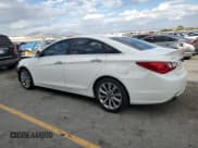 ✅ 2013 Hyundai Sonata SE • VIN: 5NPEC4ACXDH799730 • Лот: 86672345. Опубликован ранее на Copart с пробегом 97 537 миль. Бесплатный доступ к архиву аукционных продаж из США и подробный отчёт об истории автомобиля на DreamBid. Изображение 2.