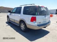 ✅ 2006 Ford Expedition Eddie Bauer • VIN: 1FMPU18556LA48170 • Lot: 42514246. Listed on IAAI with 254,046 mi. Free auction sales archive from the USA and detailed vehicle history report at DreamBid. Image 3.