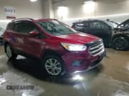 ✅ 2018 Ford Escape SE • VIN: 1FMCU9GD3JUB80336 • Lot: 92598255. Wystawiony na Copart z przebiegiem 42 431 mil. Bezpłatny archiwum sprzedaży aukcyjnych z USA i szczegółowy raport historii pojazdu na DreamBid. Zdjęcie 13.