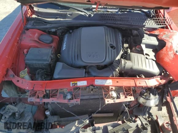 ✅ 2014 Dodge Challenger R/T Classic • VIN: 2C3CDYBT2EH224465 • Lot: 77248124. Wystawiony na Copart z przebiegiem 142 582 mil. Bezpłatny archiwum sprzedaży aukcyjnych z USA i szczegółowy raport historii pojazdu na DreamBid. Zdjęcie 13.