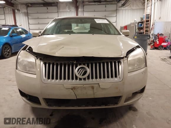 ✅ 2008 Mercury Milan Premier • VIN: 3MEHM08ZX8R659644 • Lot: 43672975. Wystawiony na IAAI z przebiegiem 247 953 mil. Bezpłatny archiwum sprzedaży aukcyjnych z USA i szczegółowy raport historii pojazdu na DreamBid. Zdjęcie 13.