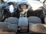 ✅ 2019 Chevrolet Traverse LT Cloth • VIN: 1GNERGKW4KJ304538 • Лот: 82544025. Опубликован ранее на Copart с пробегом 127 806 миль. Бесплатный доступ к архиву аукционных продаж из США и подробный отчёт об истории автомобиля на DreamBid. Изображение 8.