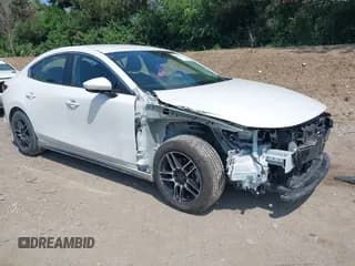 ✅ 2020 Mazda 3 • VIN: 3MZBPABL0LM130196 • Лот: 42593373. Опубликован ранее на IAAI с пробегом 61 932 миль. Бесплатный доступ к архиву аукционных продаж из США и подробный отчёт об истории автомобиля на DreamBid. Изображение 1.