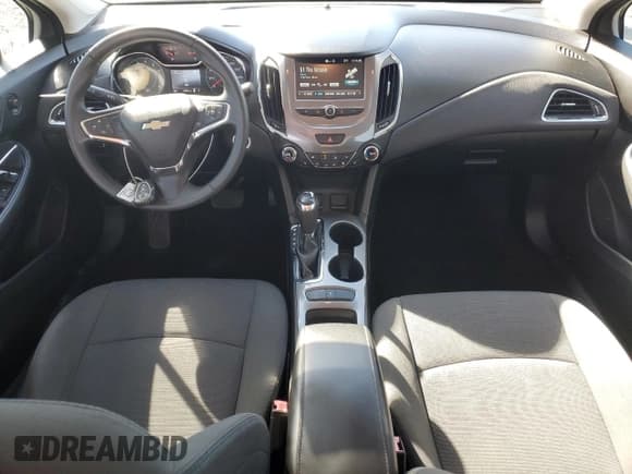 ✅ 2017 Chevrolet Cruze LT • VIN: 1G1BE5SM1H7188501 • Lot: 87085355. Listed on Copart with 181,695 mi. Free auction sales archive from the USA and detailed vehicle history report at DreamBid. Image 8.