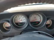 ✅ 2009 Dodge Challenger SE • VIN: 2B3LJ44V69H559165 • Lot: 75108994. Wystawiony na Copart z przebiegiem 131 660 mil. Bezpłatny archiwum sprzedaży aukcyjnych z USA i szczegółowy raport historii pojazdu na DreamBid. Zdjęcie 9.